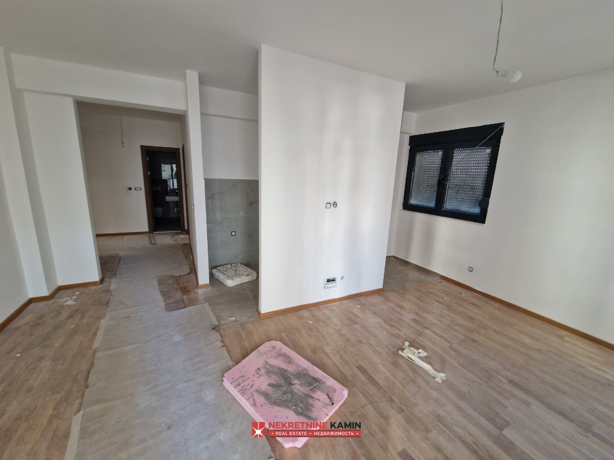 Comfortable One-Bedroom Apartment, Brand New and Never Occupied, Rozino, Budva